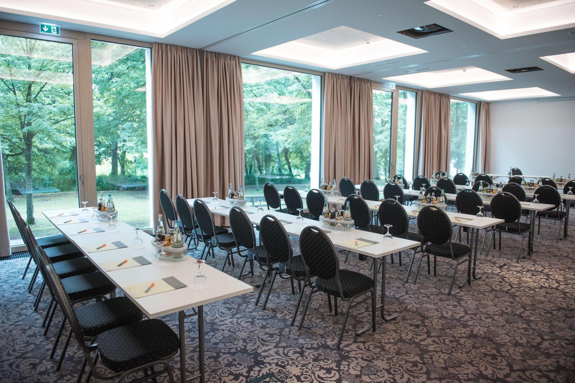 Parkhotel Schillerhain Kirchheimbolanden Exterior photo