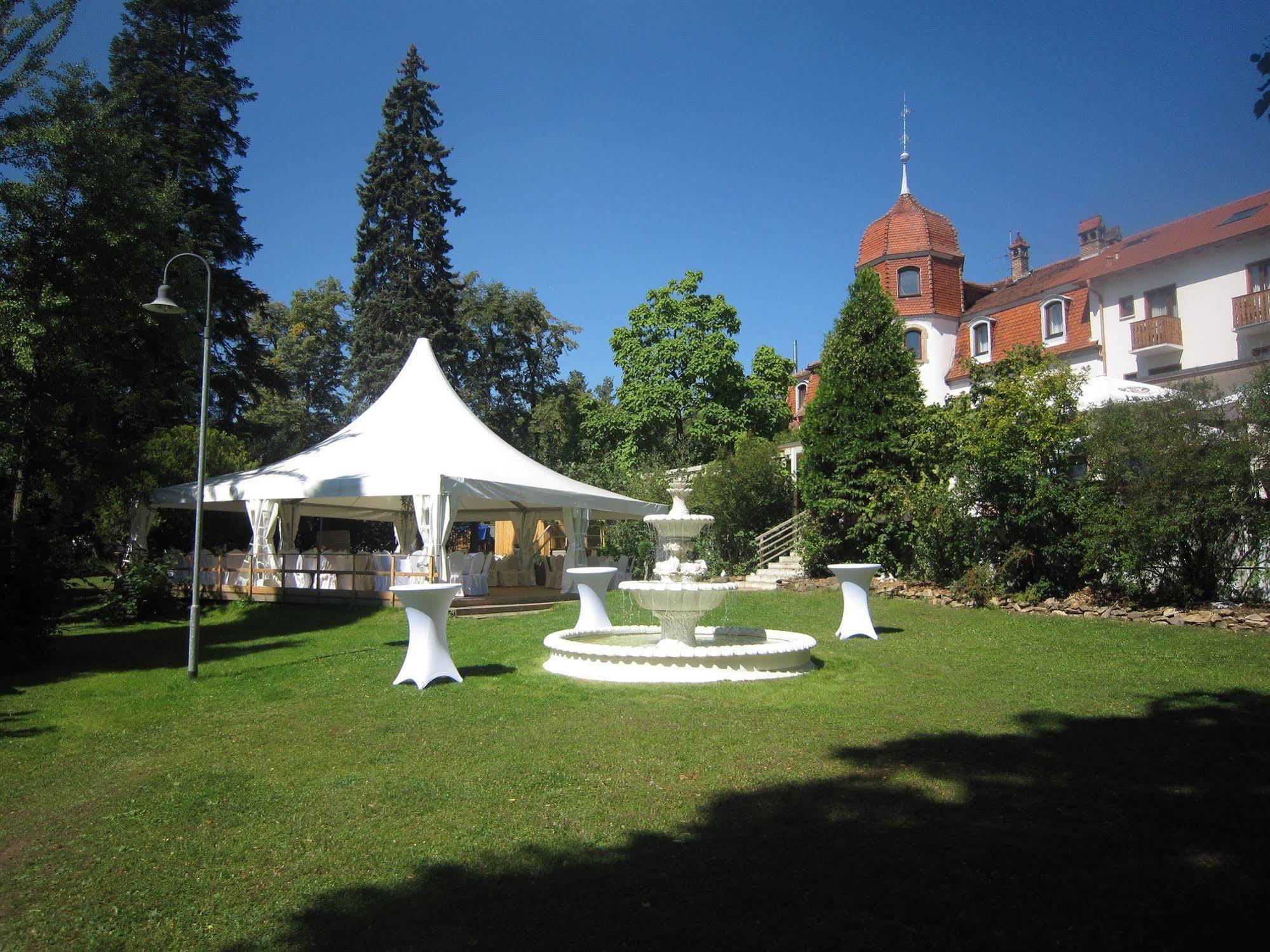 Parkhotel Schillerhain Kirchheimbolanden Exterior photo